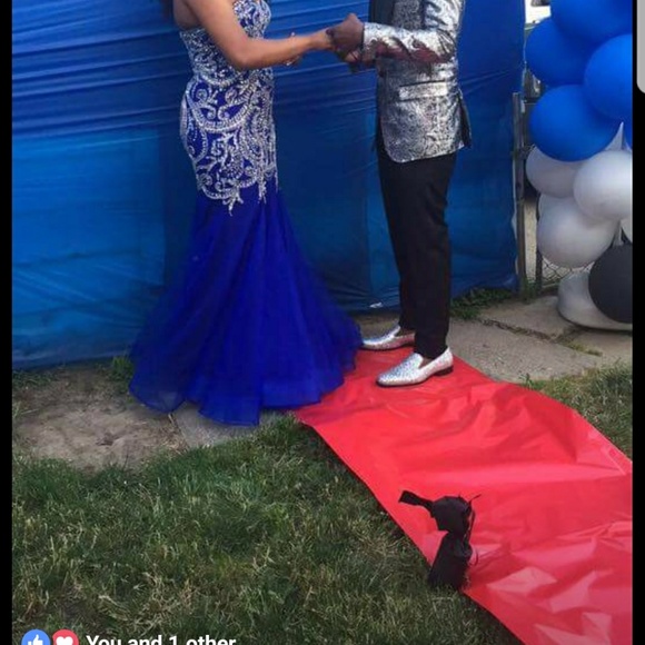 Prom dress - Picture 6 of 7